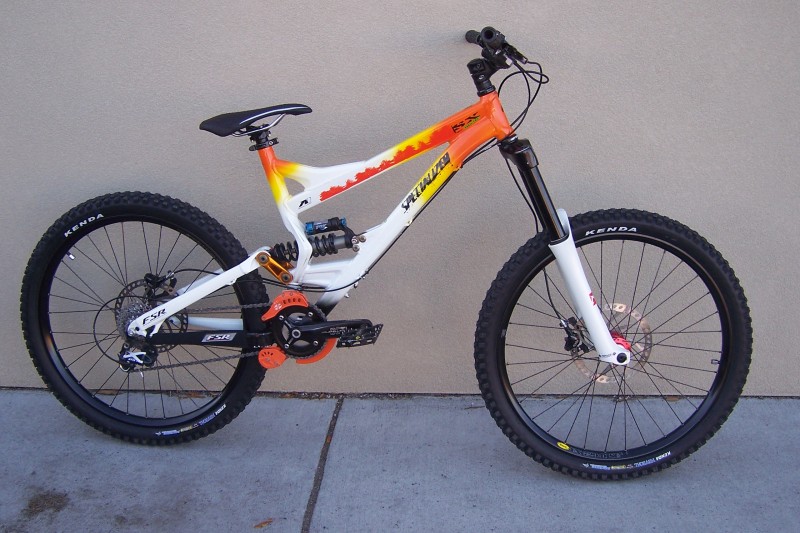 Specialized SX Trail '08. Custom build, this is awesome