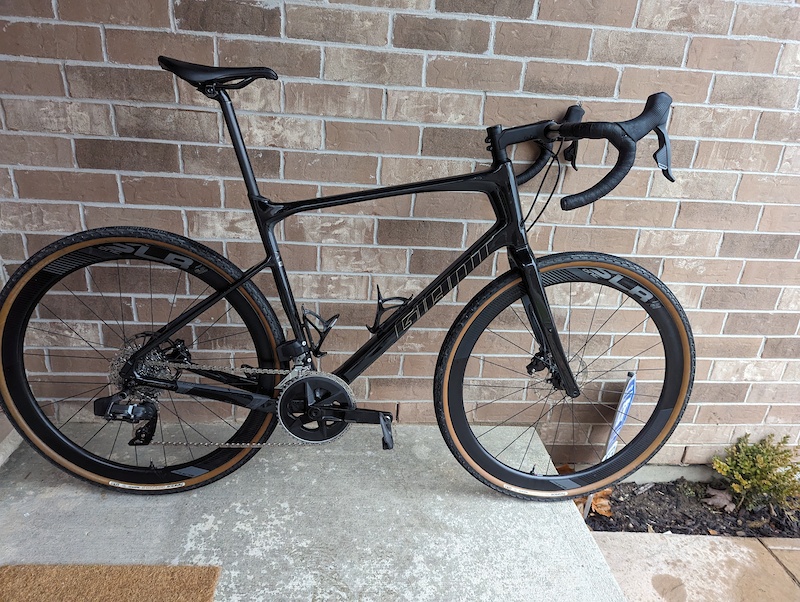 2020 Giant Revolt Advanced Pro XL Rival AXS Etap! For Sale