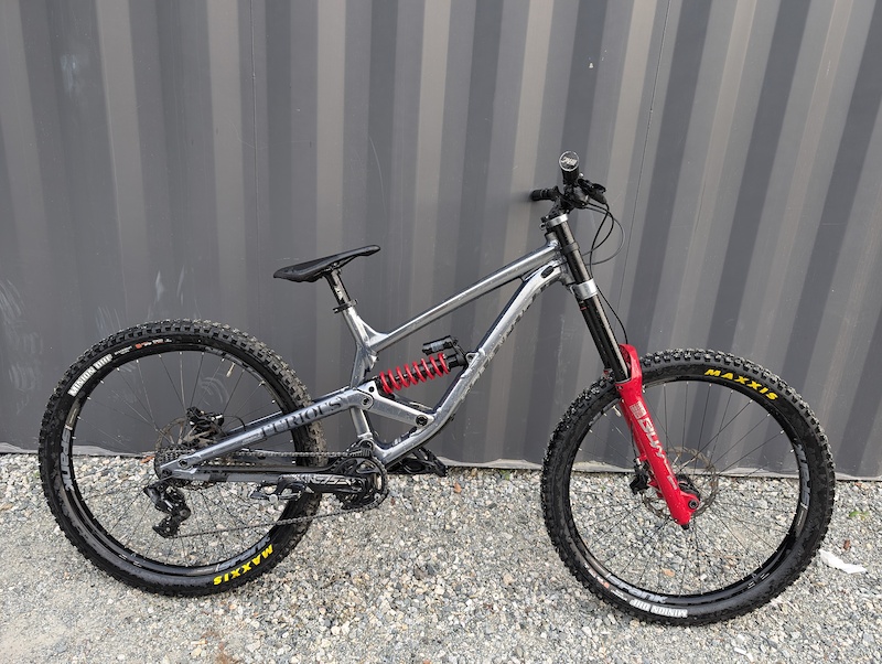 2021 Commencal Furious For Sale