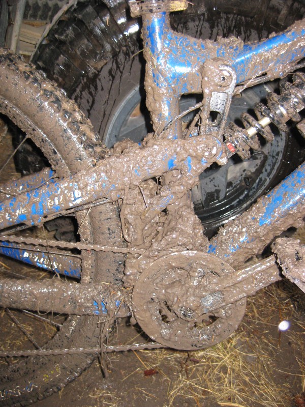 Intense SS - AM build up on a muddy day.