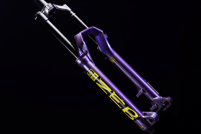 Win a One-of-a-Kind RockShox Zeb by Supporting Advanced Tech