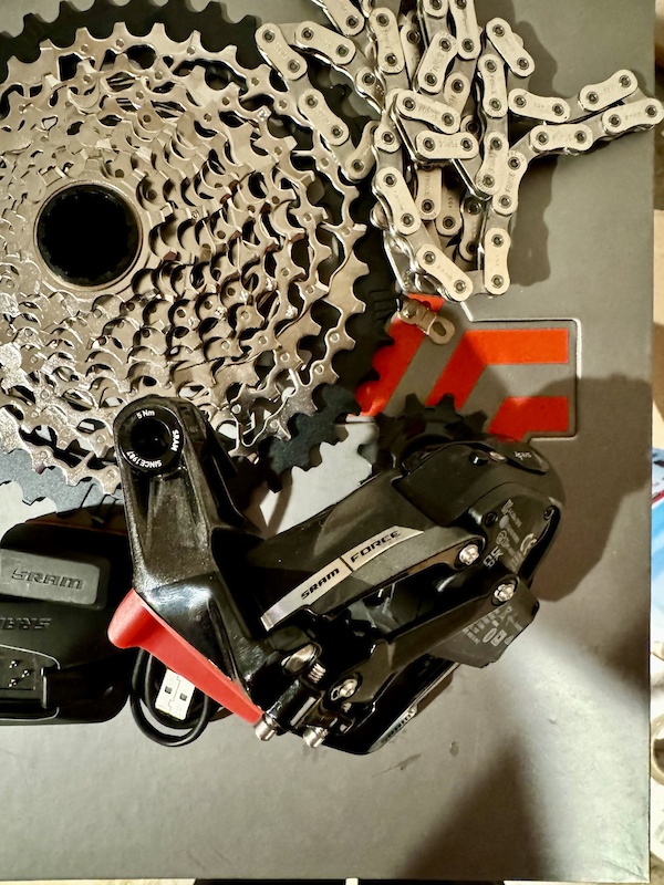 SRAM Force XPLR セット SRAM Force XPLR AXS Rear Derailleur - 2023 - Components