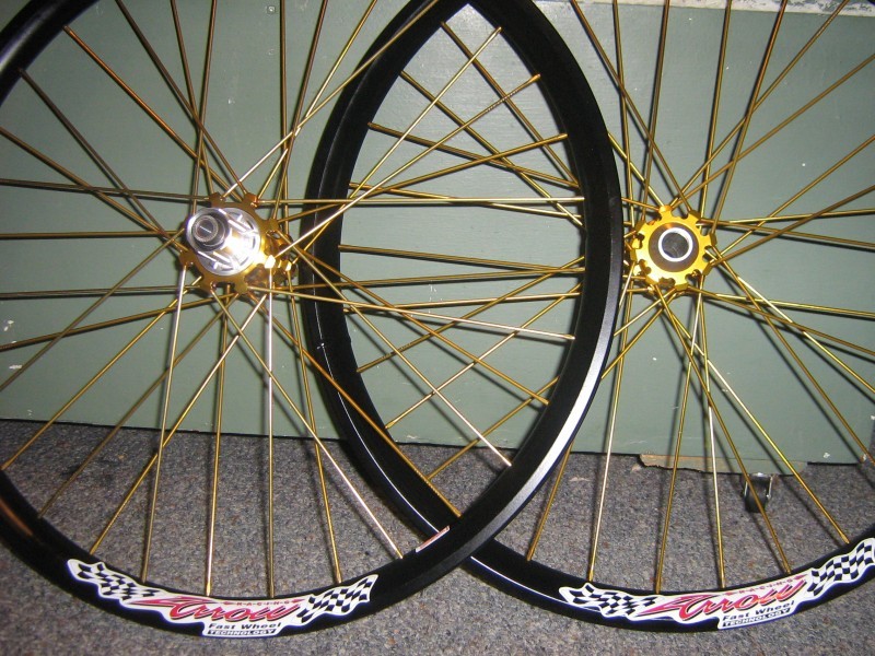 *GOLD* Arrow DHX Wheelset on Industry 9 hubs For Sale