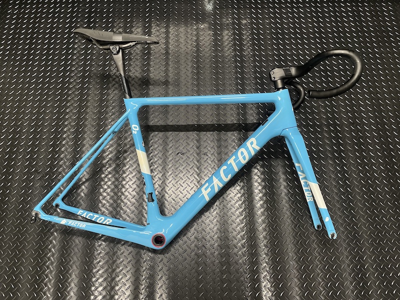 行列のできるレビュー商品、集めました。高評価アイテム O2 Factor AG2R Blue offers 趣味/スポーツ