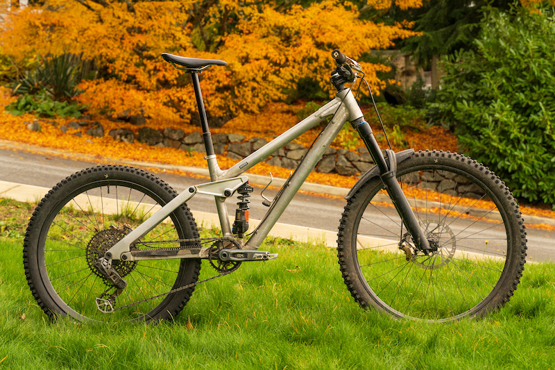 Staff Ride: Dario's Frameworks Prototype - Pinkbike