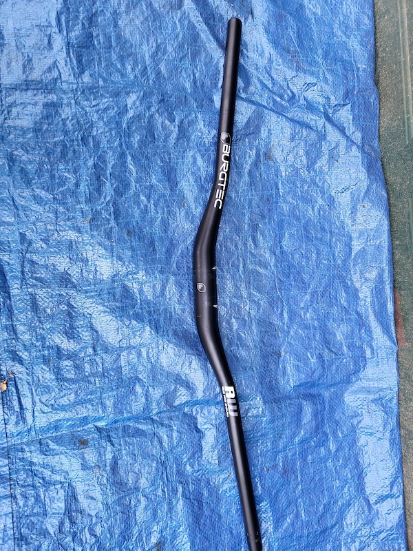 Cintre VTT Burgtec Ridewide Alliage – 800mm, 31.8mm, 9° Backsweep, 5° Upsweep, 300g, Testé Moto-X