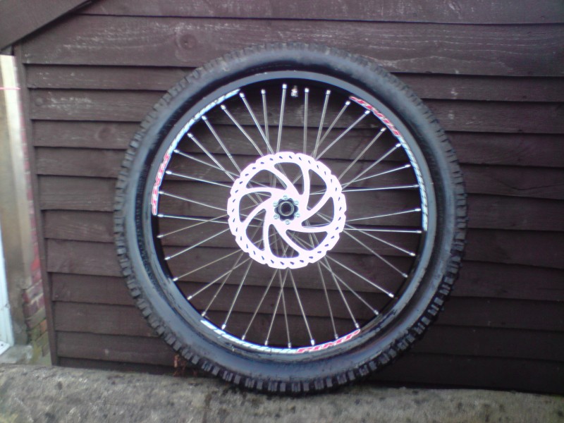 Wheels for sale!

Front, TYRE and DISC NOT INCLUEDED