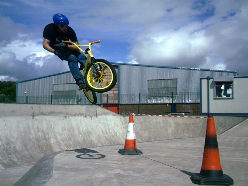 bars 180 over the tape an cones.