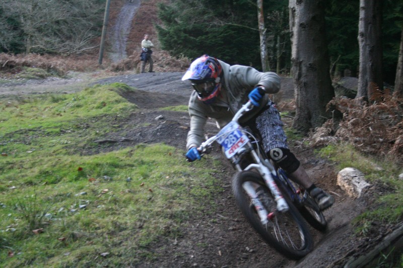 me putting it round a berm curtesy of vivs dad :)