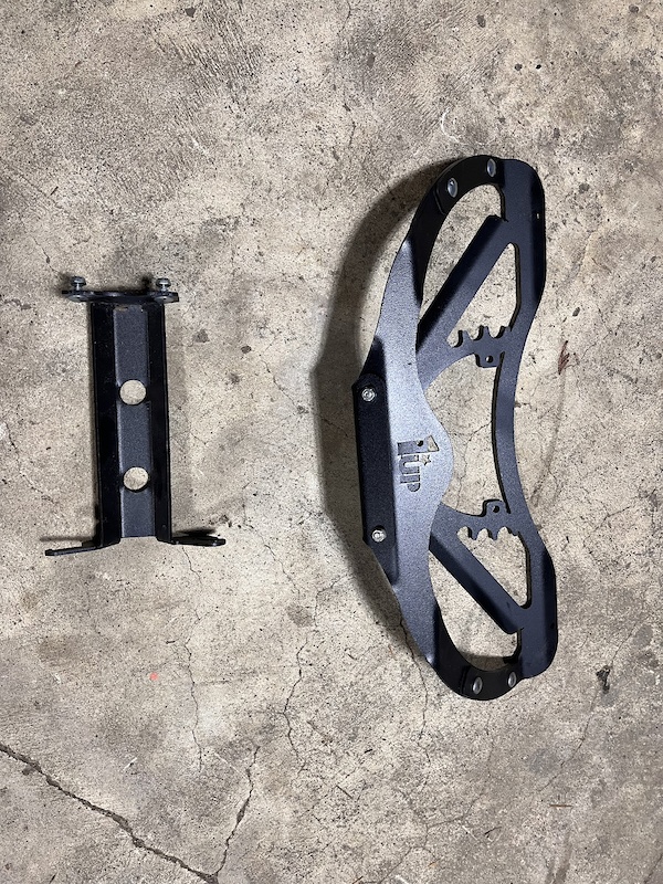 2023 Recon Rack 20” Basket For Sale