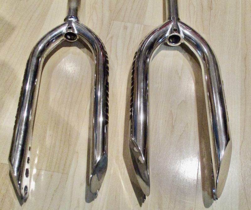 Pk Rioper Stamped SE Racing Landing Gear 20 Threaded Fork - Neuve Jamais Montée