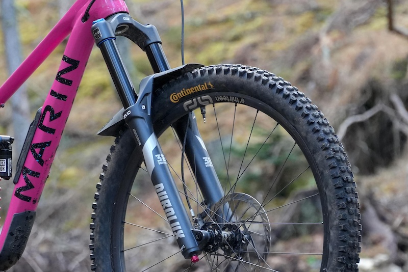 Review: The SR Suntour Durolux 38 EVO Fork is a Budget