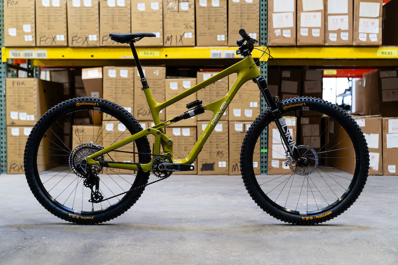 Canyon Ultimate CF SL Disc 8.0