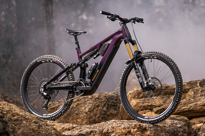 Buyer's Guide 2017: Focus Izalco Max