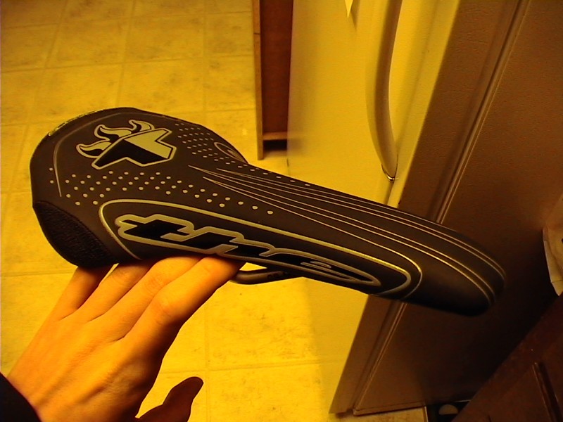 downhill mtb saddle
