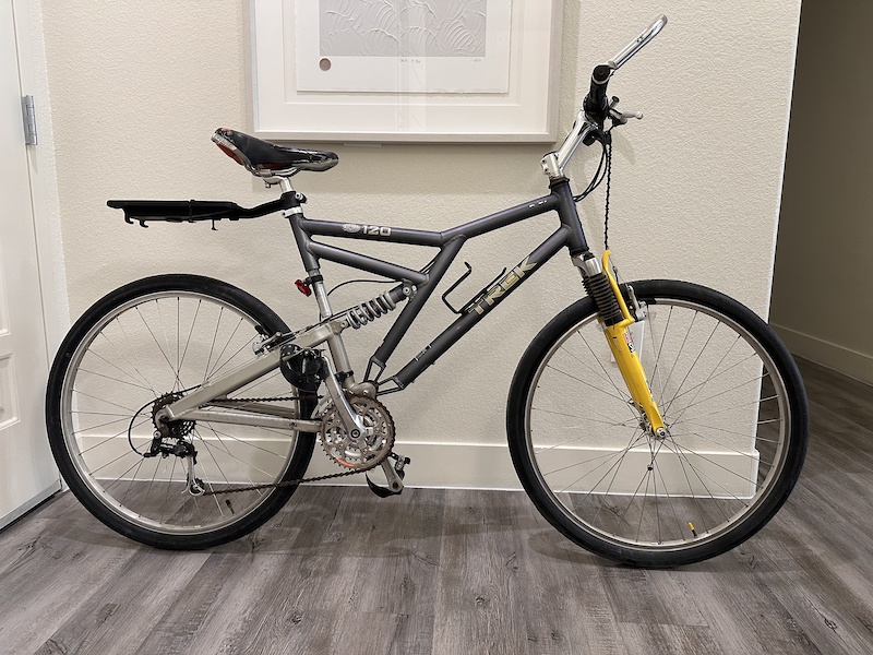 1996 Trek ST120 mountain bike rock shox ,fox shok For Sale