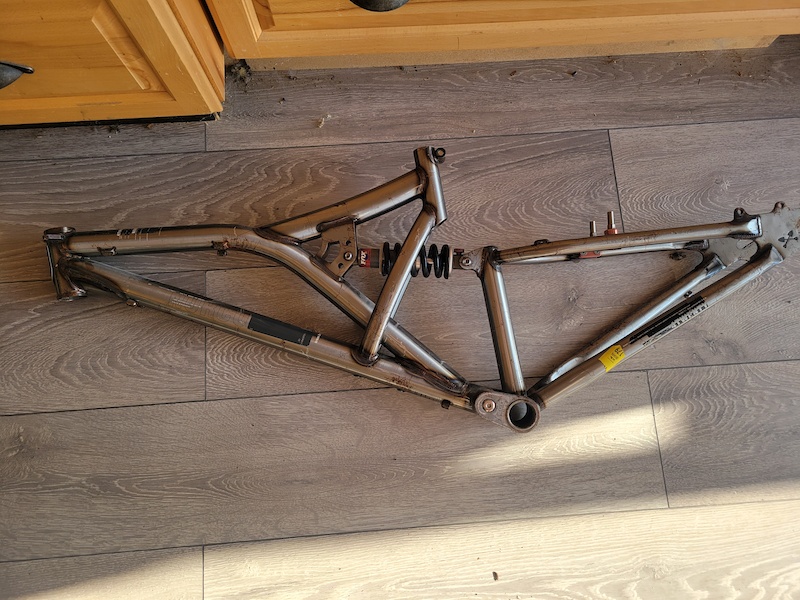 The infamous Norco 420. Full suspension chromoly frame with a gyro and pegs hahaha. It never made it to production but I was able to but the prototype when I worked there 20 years ago