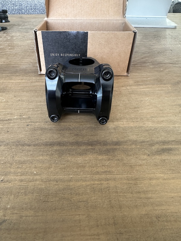 2024 Nukeproof Horizon stem 50mm x 31.8mm Black For Sale