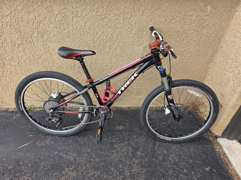 2015 Trek 24 inch Disc Air Superfly Jr For Sale