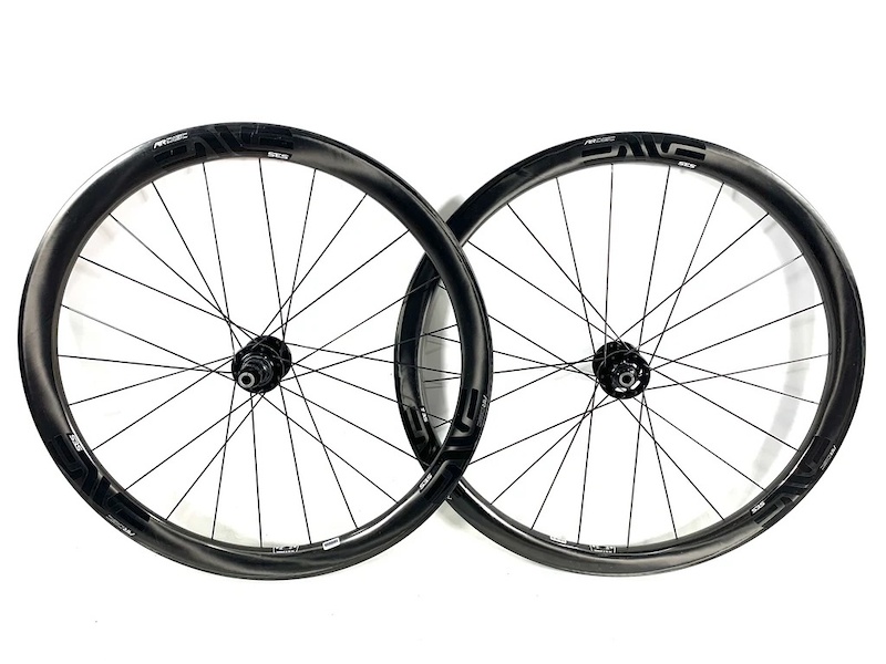 Enve Paire de roues ENVE SES 3.4 AR - Chris King R45D 2020
