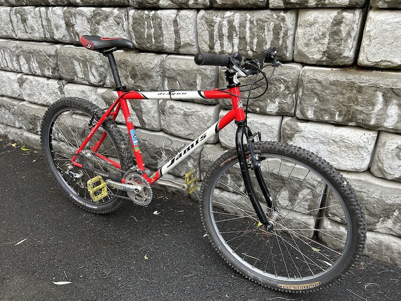 1998(ish) Jamis Dragon 26