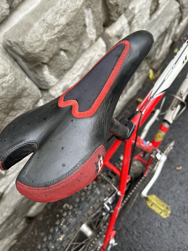 1998(ish) Jamis Dragon 26