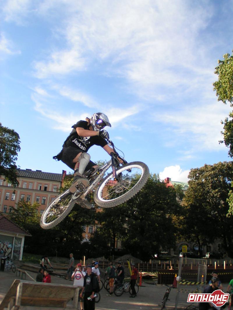 Cykel uppvisning i Vasaparken i sammanhang med OS festen. Foto: Vagge