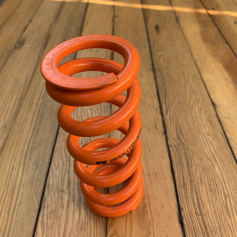 Fox SLS 600 lb/in x 2.65 in / 67mm coil spring (1362) For Sale