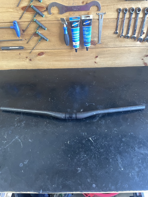 2021-santa-cruz-carbon-bars-am-35-clamp-20-rise-780-wide-for-sale