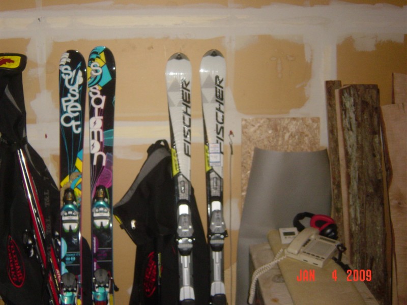 Ski's Salomon Suspects and Fischer RC4