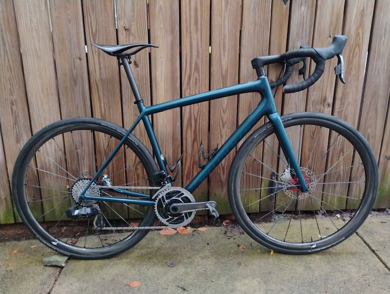 2023 Specialized Aethos 56cm 14lbs with pedals For Sale