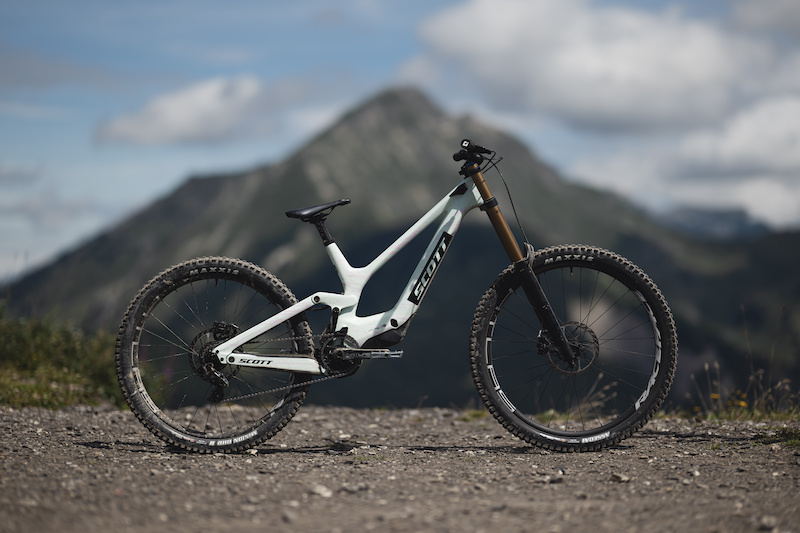 Scott Gambler RC Review: A Race-Ready DH Bike That's Easy to Live