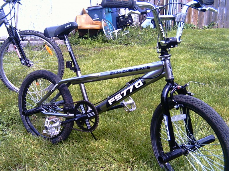 Iron horse bmx sales bike