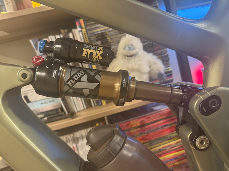 2025 Fox Float X Factory For Sale