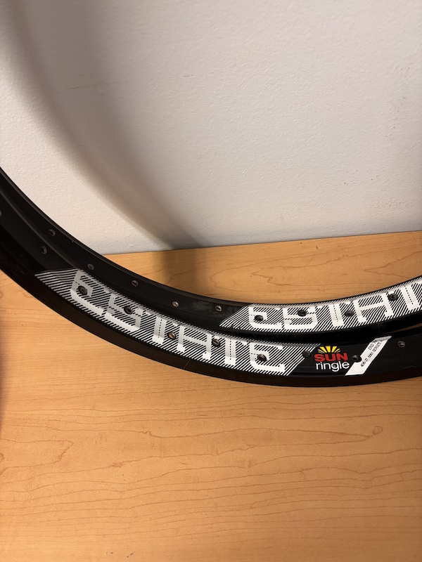 Estate Sun Single Rim - 20