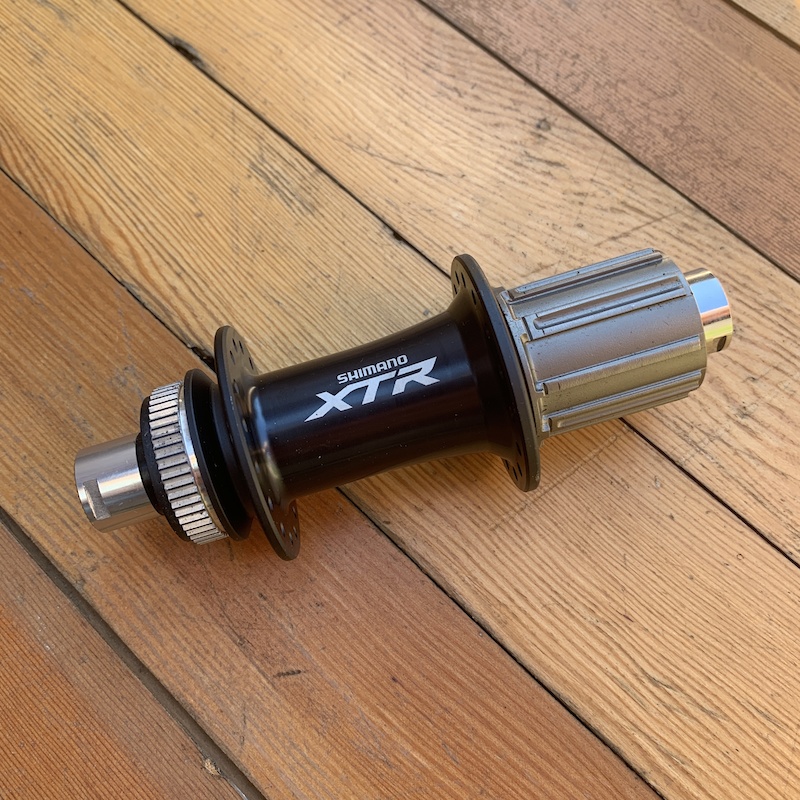 Shimano XTR FH-M988 12x142mm HG rear hub (1429) For Sale