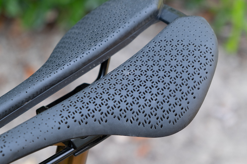 Fizik Launches Vento Argo X1 Gravel and Off-Road Saddle