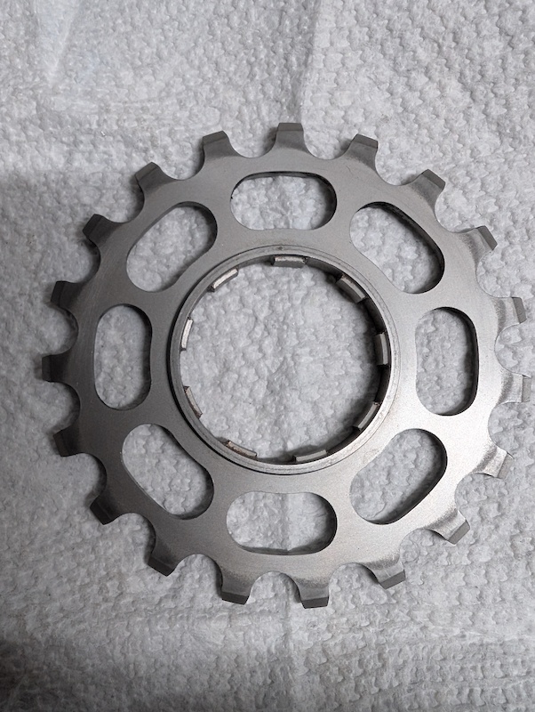 Chris king 19 tooth stainless steel single speed cog For Sale