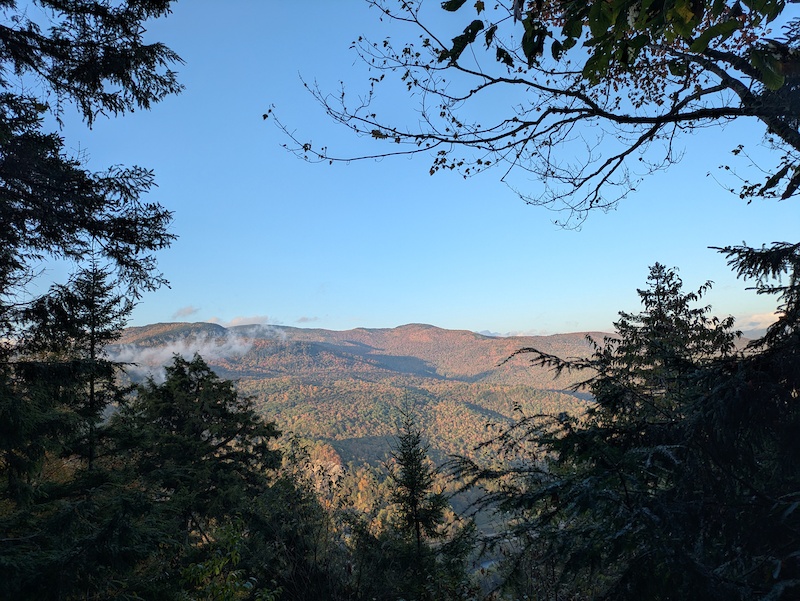 Long Trail - Bamforth Ridge Hiking Trail - Waterbury