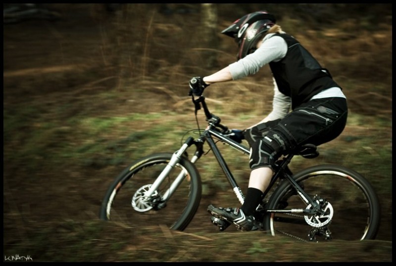 Me on the Dual track at Chicksands, on my Charge Blender... Cold day, but good fun. Photo by Simon (Lunatyk)
11/01/09