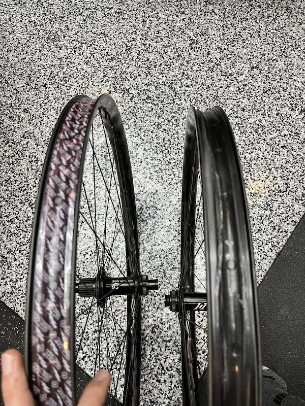 Tr 37 2022 Nobl TR 37 carbon wheelset For Sale