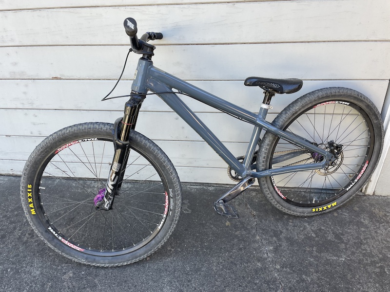 2021 Santa Cruz Jackal Pike DJ Halo Hope Wheels For Sale 2021-santa-cruz-jackal-pike-dj-halo-hope-wheels-for-sale