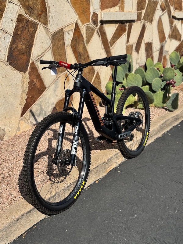 2026 SANTA CRUZ MEGATOWER 2 GX AXS BLK/GLD MEDIUM For Sale