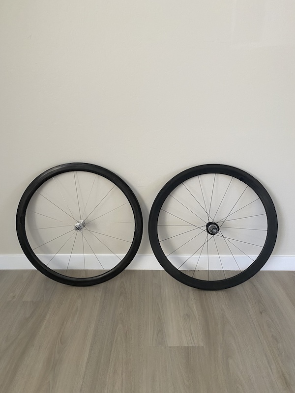 Paar Von Räder 700C REYNOLDS Eight One Kohlenstoff 81 MM Schläuche 11