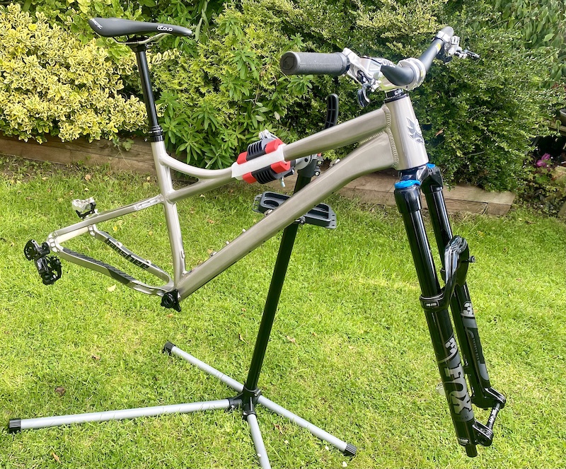 2024 banshee enigma frame, large For Sale