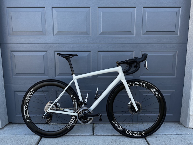 2020 Specialized Aethos Size 56 **LIKE NEW** For Sale