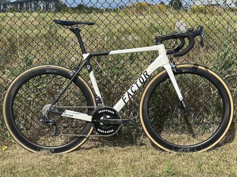 2022 Factor o2 Road Bike with Shimano Ultegra 8050 di2 For Sale