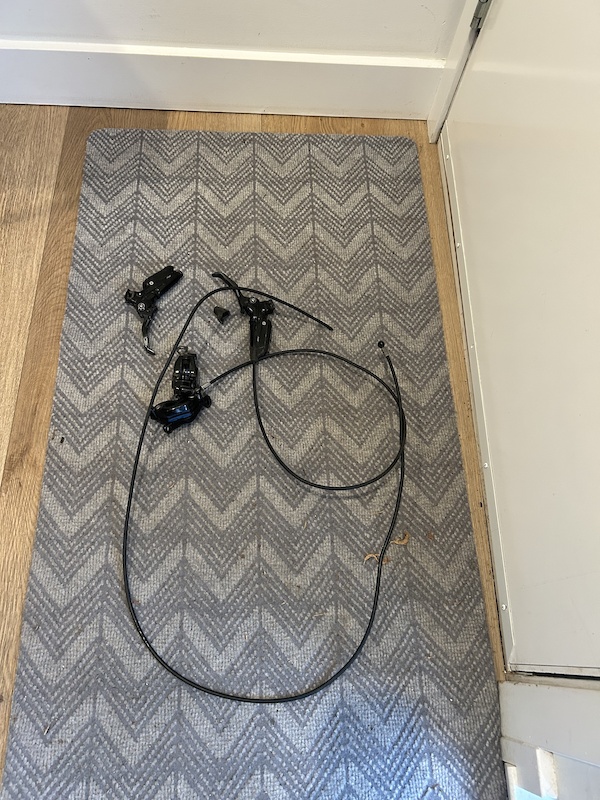 2021 SRAM Guide RSC brakes with new pads For Sale