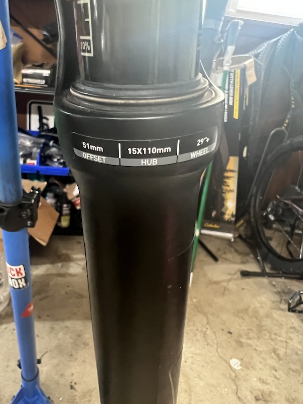 2019 Rockshox Yari RC 120mm Boost 29, 29+, 51mm offset fork For Sale