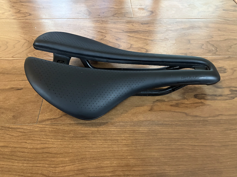 2024 Bontrager Aeolus Pro saddle. 145mm. Carbon rails For Sale